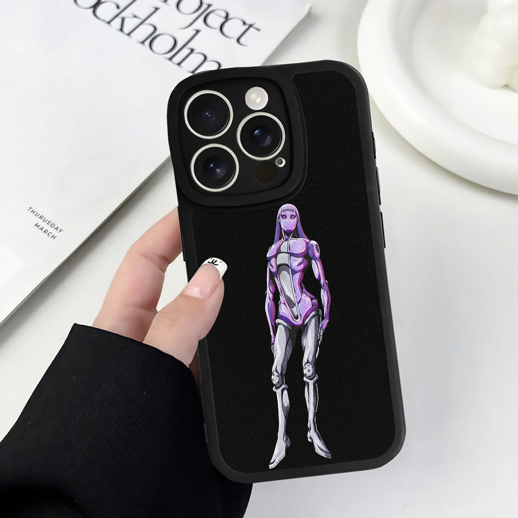 （画像用） ジョジョの奇妙な冒険 JoJo's Bizarre Adventure 【iPhone 16シリーズ対応】シリコンスマホケース（レザー調） 材質：シリコン